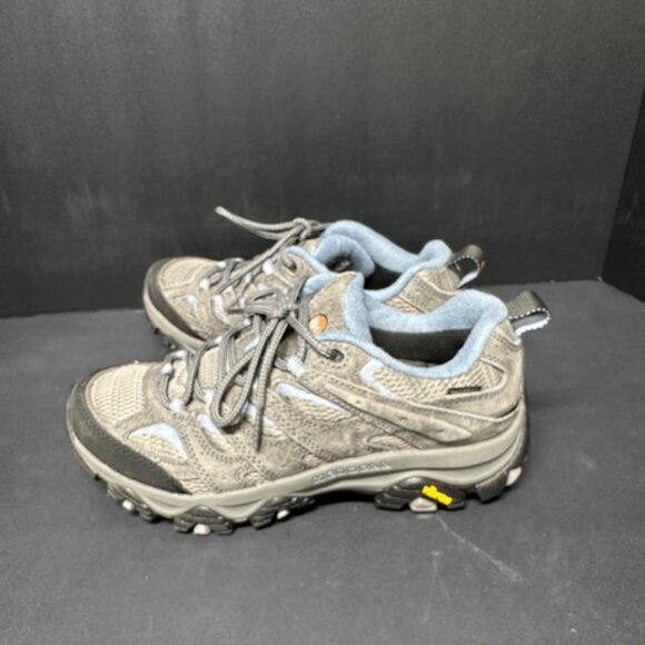 Merrell Shoes - Merrell Moab 3 Woman's Size 7.5